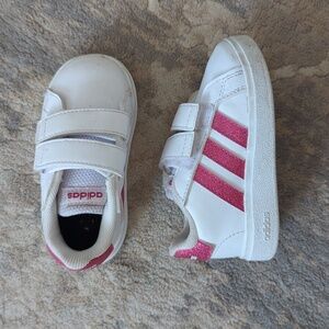 Almost new pink sparkle adidas! Size 5 toddlers! Clean!